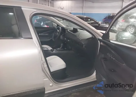 2024 Mazda Cx-30 2.5 S Preferred Package from USA, damaged, VIN 3MVDMBCM7RM717780